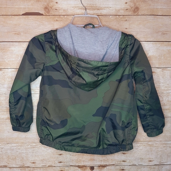 GAP Kids Camo Hooded Jacket, XS - Picture 2 of 4
